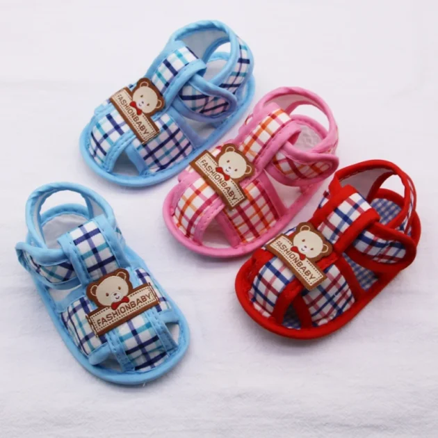 Prewalker Baby Shoes – Soft Sole Plaid Bear Sandals for Newborns - Image 4