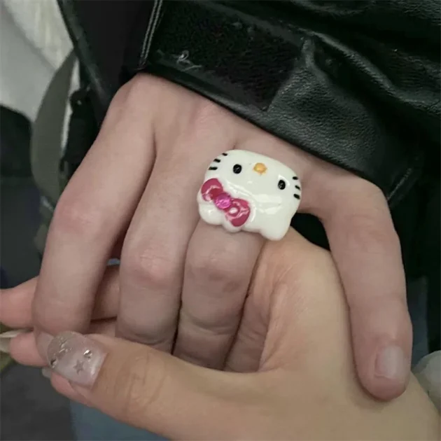Hello Kitty Ring – Kawaii Y2K Adjustable Finger Accessory for Girls and Women - Image 3