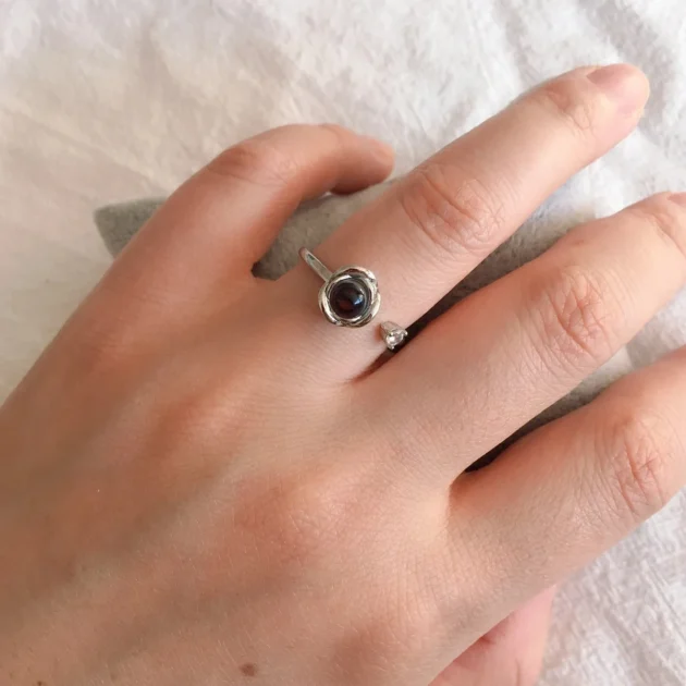 Personalized Sunflower Projection Ring – Custom Photo Jewelry Gift for Girlfriend Birthday or Anniversary - Image 3