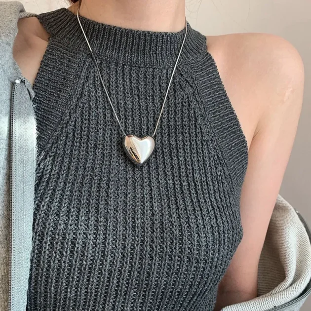 Titanium Heart Pendant Necklace – Hip Hop Clavicle Chain for Girls & Women 2023 Fashion Jewelry - Image 6