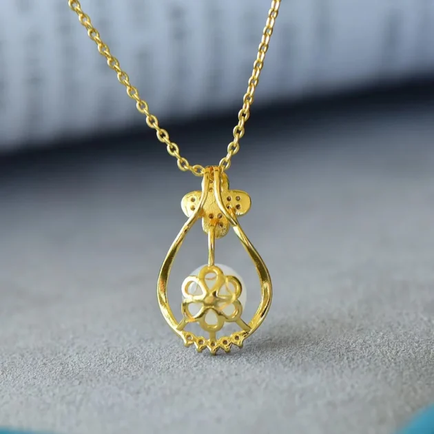 Hetian White Jade Pendant Necklace – Luxury Gemstone Charm Jewelry Gift for Stylish Girls - Image 2