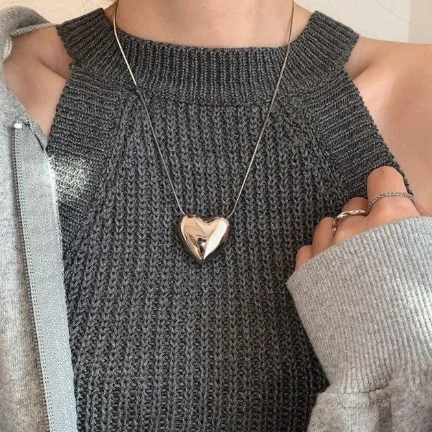 Titanium Heart Pendant Necklace – Hip Hop Clavicle Chain for Girls & Women 2023 Fashion Jewelry - Image 5