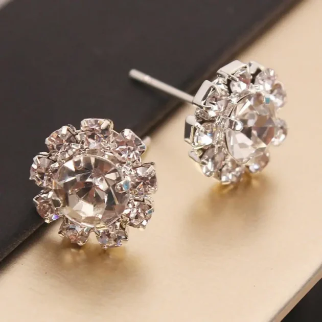 Rhinestone Flower Earrings for Women – Elegant Alloy Ear Studs, Charming Design for Women’s Gifts - Image 2