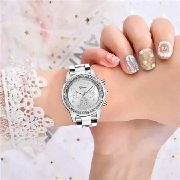 Luxury Bracelet Watch Set for Women – Two-Piece Gift Combo with Elegant Design for Fashion & Foreign Trade - Image 5